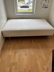 120 säng från Ikea