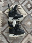 CCM 9355 Junior Storlek 1 33,5