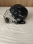 Ishockeyhjälm