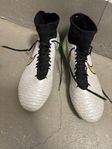 Neymar 1 av 50 fotbolls skor 2016 modell