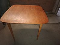 Teak köksbord