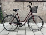 Vinröd Bekväm Damcykel med Korg