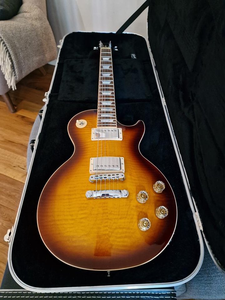 Gibson Les Paul Standard 2015...
