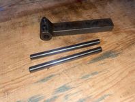 Svarvstålhållare 12 mm skaft för D8 mm stål