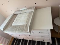 Skötbord med madrass