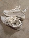 Nike 290
