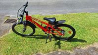 16 tums Logan cykel 