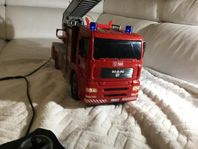 Radiostyrd brandbil