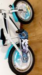 barncyklar en 16tum och tre st 12tum