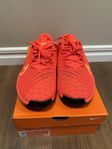 Nike Metcon 9 – Bold Red/Yellow – Size EU 42.5