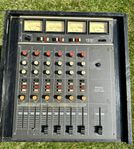 Vintage rack mixer