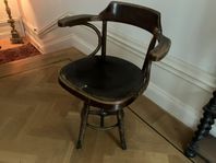 snurrbar kontorsstol