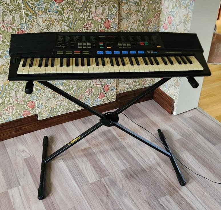 Keyboard - Yamaha PSR-47