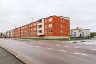 Trevlig 1:a med låg avgift i lugna Kallinge