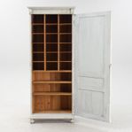 Fantastiskt klädskåp - H: 230 1900-tal ( skåp garderob )
