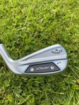 Callaway Apex 24, Utility 18 grader i Stiff.  Nyskick