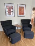 Öronlappsfåtölj med fotpall