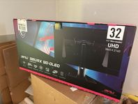 Marknadens bästa OLED gamingskärm - 32", 4K, 240Hz