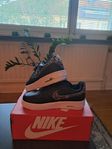 Nike AIR 