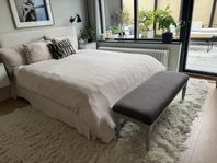 Bänk i sekelskiftesstil