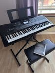 Yamaha piano PSR E463