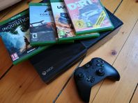 Xbox One S med 3 rallyspel och en Dragon Age