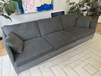 Petito 4-sits soffa från Posh Living 