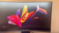 LG UltraGear 27GS60Q 27 välvd gamingskärm
