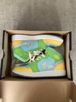 Jordan 1 mid