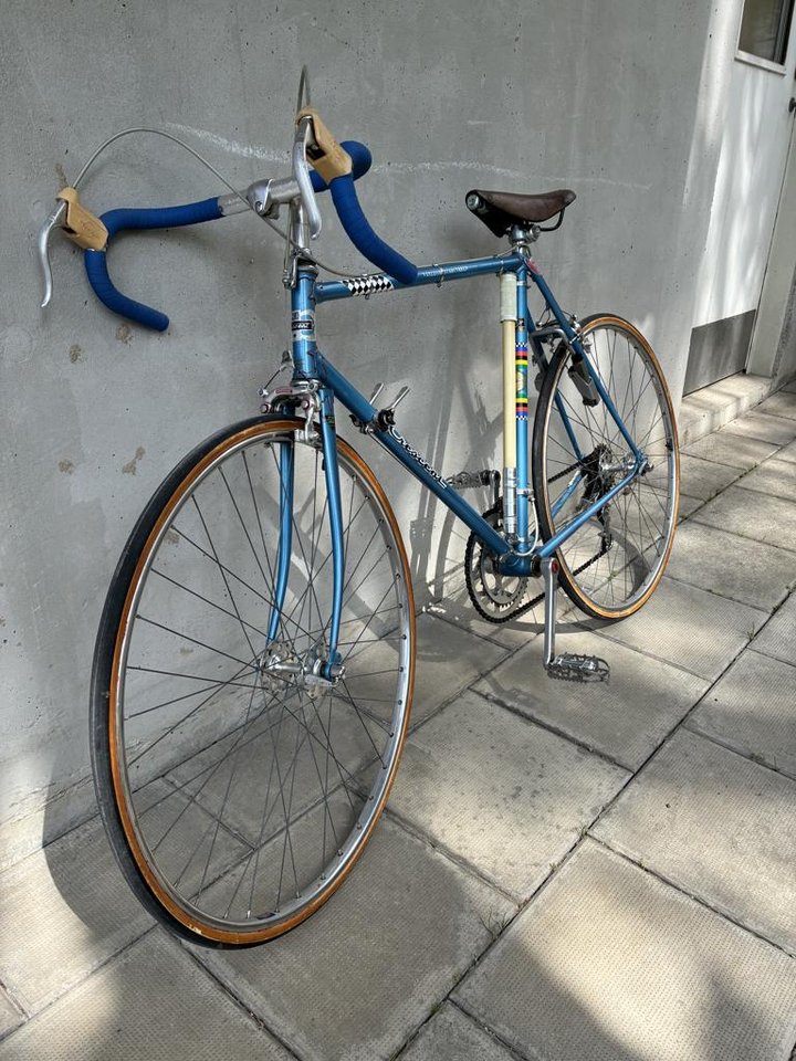 Vintage crescent racer