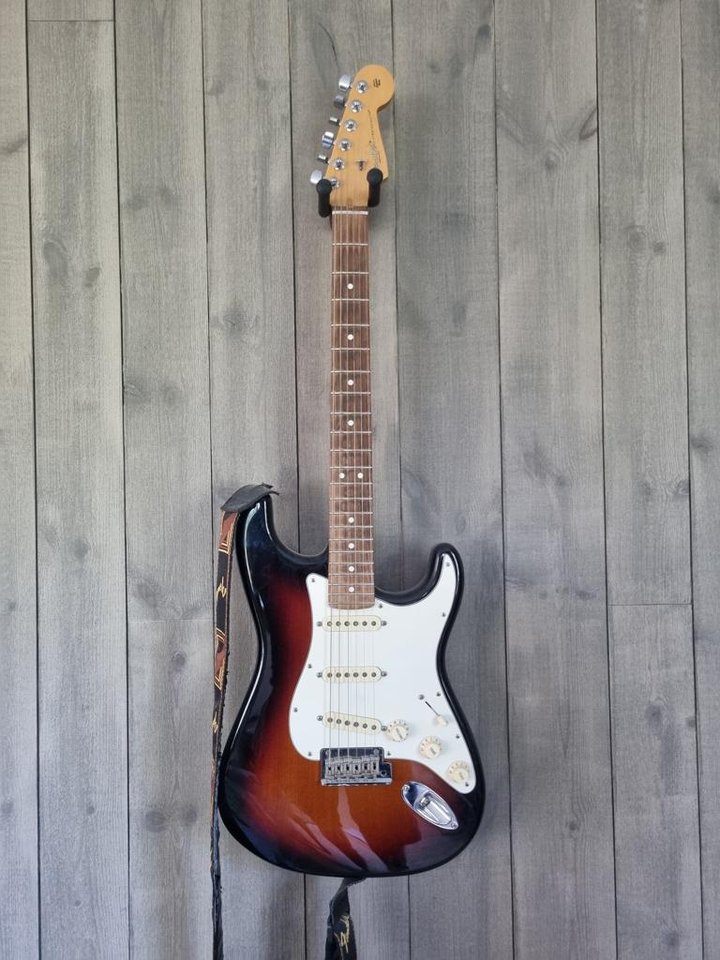 Fender Stratocaster American ...