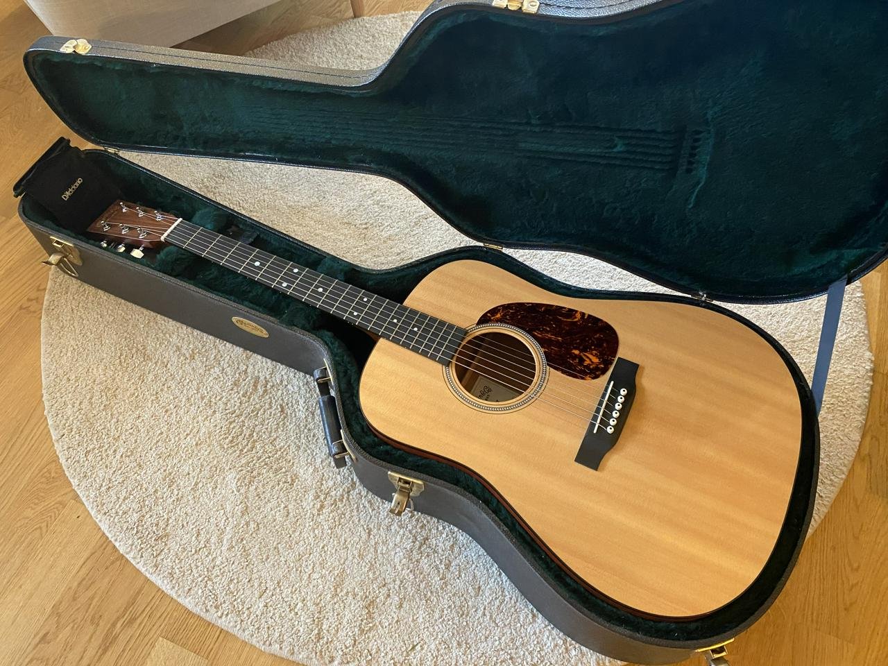 Martin D-16GT