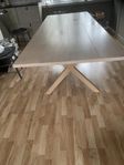 Matbord