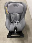 Mkt fin svängbar bilbarnstol med isofix (Britax swingfix)