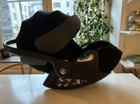 cybex cloud z och tillhörande  isofix bas Z