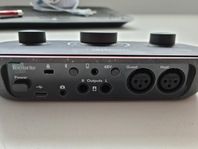 Focusrite Vocaster Two 