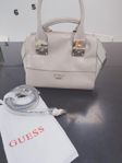 Guess Speedy 