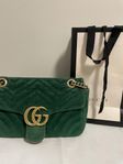 Gucci GG Marmont velvet bag grön