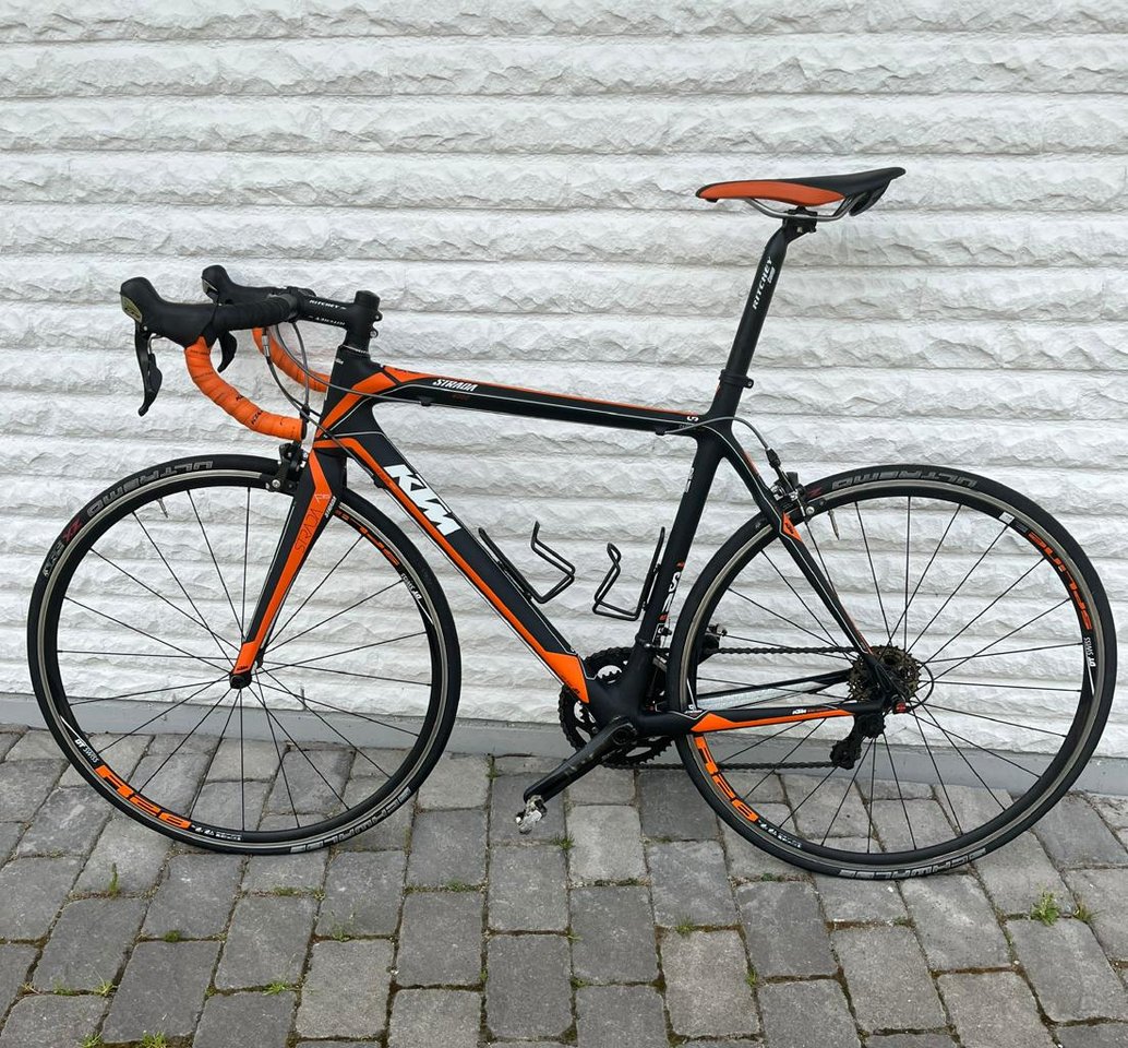KTM Strada