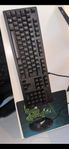 razer huntsman tangentbord och logitech g502 datormus 