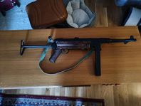 Mp40 Airsoft replica