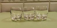 Shotglas i klarglas, kupade, 3 stycken