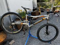 Cannondale Rush – heldämpad 26” MTB med Lefty och SRAM