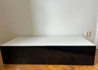 TV-bänk