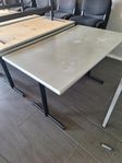 bord och stolar bortskänkes