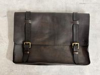 Laptop fodral i äkta läder