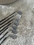 Callaway X22 (5-pw + SW)