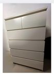 IKEA MALM byrå 6 lådor – 200 kr (slitet skick)