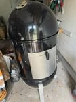 Weber smokey mounain