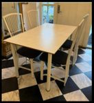 ITALIENSK DESIGN VINTAGE Uterums matgrupp i metall 80-tal